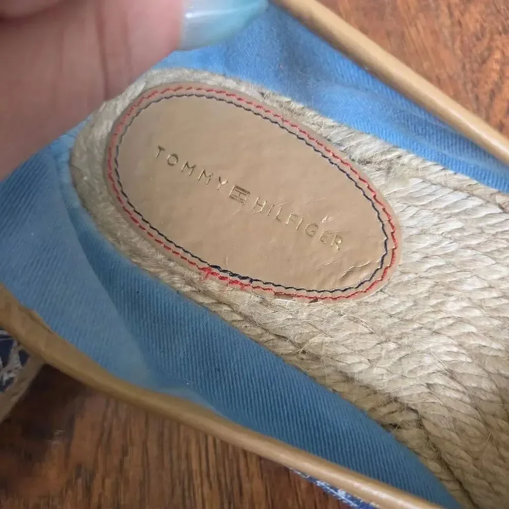 Tommy Hilfiger style tommy sailboat